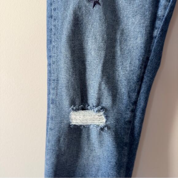 Pilcro and the Letterpress Anthropologie Sequin Embroidered Star-Patterned Jeans - Picture 8 of 16